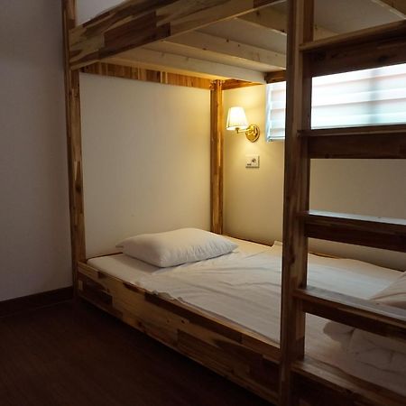 P.S Guesthouse Itaewon Seoul Eksteriør billede